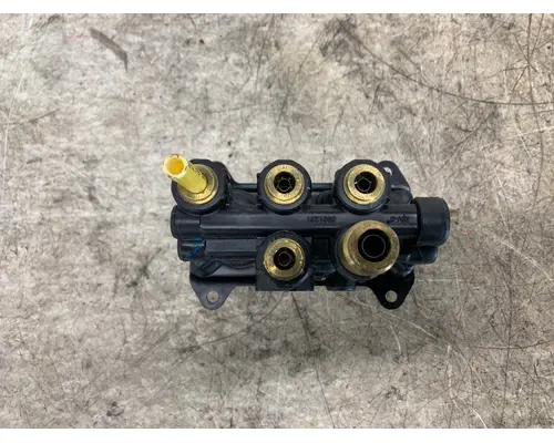 BENDIX G90-6036-5015753 Brake Valve (Air)