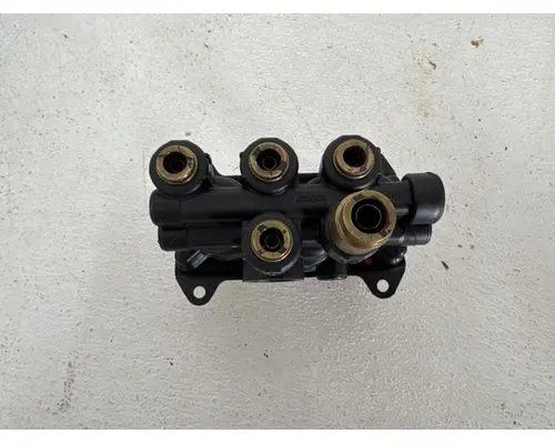 BENDIX G90-6036-5015753 Brake Valve (Air)