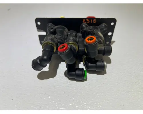 BENDIX K035020 Brake Valve (Air)