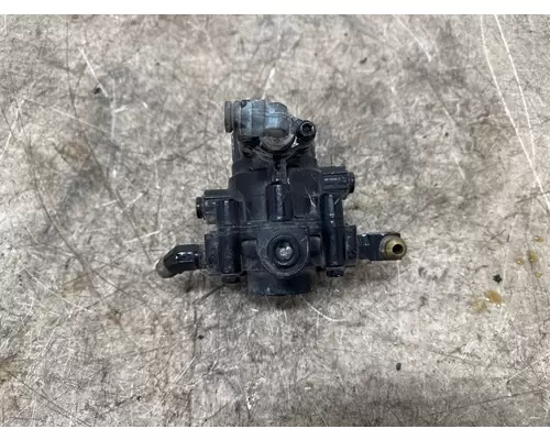 BENDIX K049154 Brake Valve (Air)