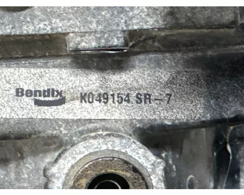 BENDIX K049154 Brake Valve (Air)