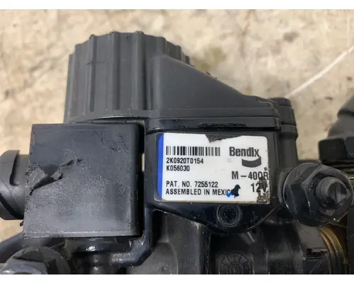 BENDIX K056030 Brake Valve (Air)