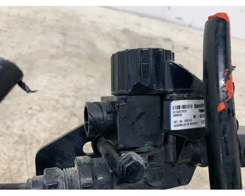 BENDIX K056030 Brake Valve (Air)