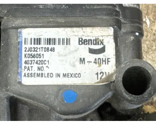 BENDIX K056051 Brake Valve (Air)