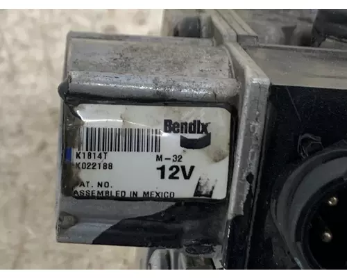 BENDIX K078420 Brake Valve (Air)
