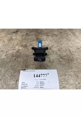 BENDIX K120683 Brake Valve (Air)