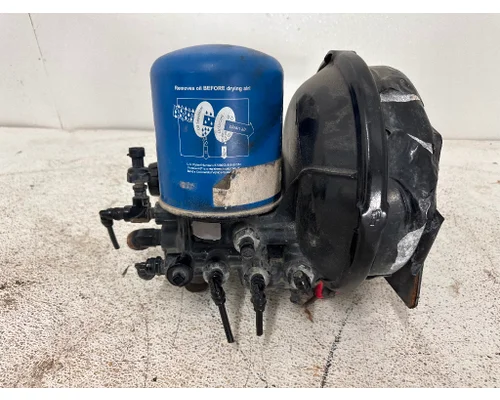 BENDIX K151077 Air Dryer