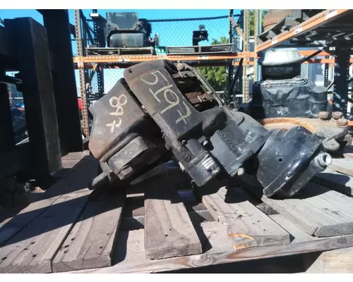 BENDIX LT BRAKE CALIPER