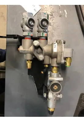 BENDIX MISC AIR BRAKE PARTS
