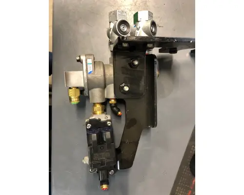 BENDIX MISC AIR BRAKE PARTS