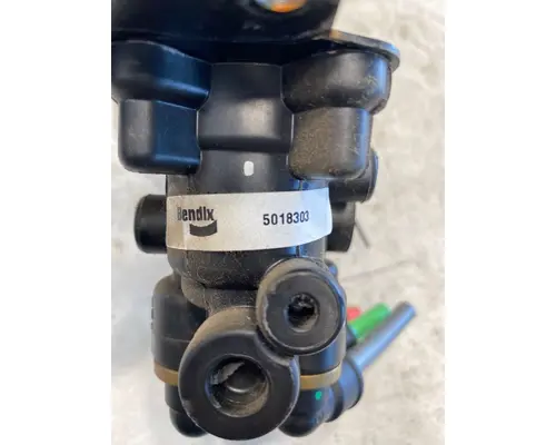 BENDIX Mv-3 Brake Proportioning Valve