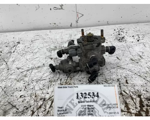 BENDIX T-290181-G Brake Valve (Air)