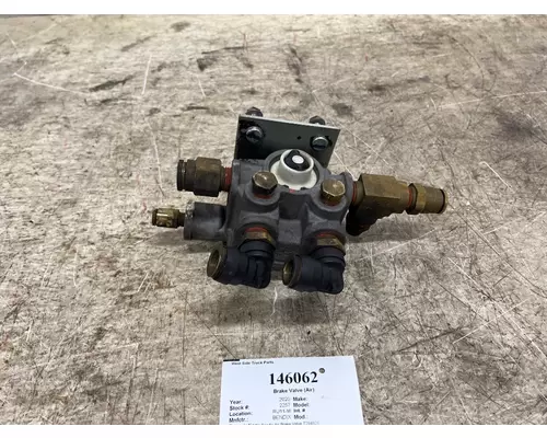 BENDIX T294826 Brake Valve (Air)