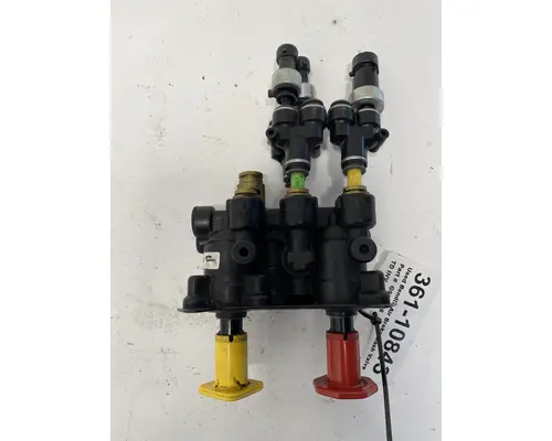 BENDIX T680 Brake Proportioning Valve