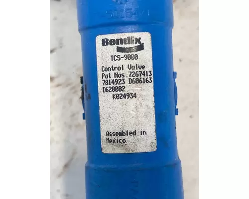 BENDIX TCS-9000 Brake Air Valve