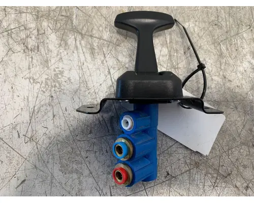 BENDIX TCS-9000 Brake Proportioning Valve