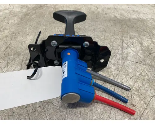 BENDIX TCS-9000 Brake Proportioning Valve