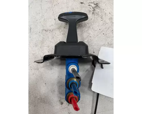 BENDIX TCS-9000 Brake Proportioning Valve
