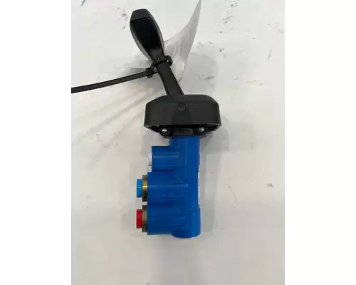 BENDIX TCS-9000 Brake Proportioning Valve