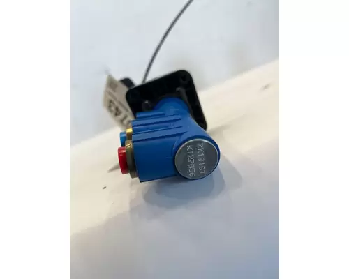 BENDIX TCS-9000 Brake Proportioning Valve