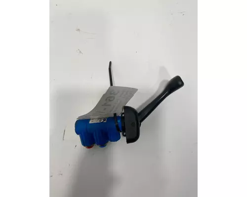 BENDIX TCS-9000 Brake Proportioning Valve