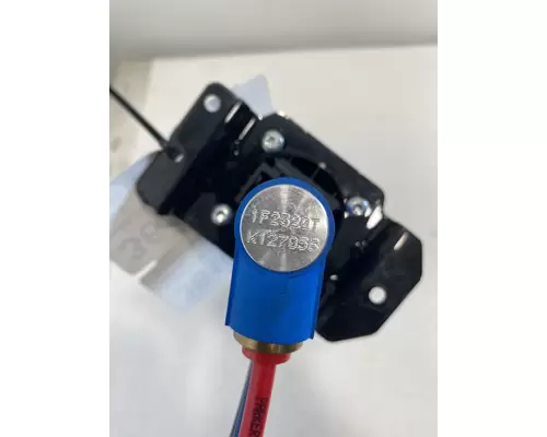 BENDIX TCS-9000 Brake Proportioning Valve