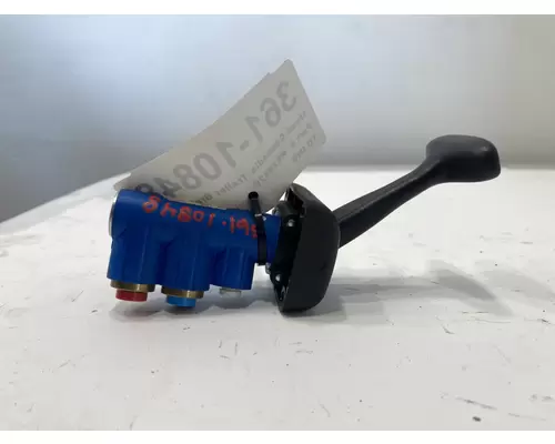 BENDIX TCS-9000 Brake Proportioning Valve