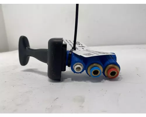 BENDIX TCS-9000 Brake Proportioning Valve