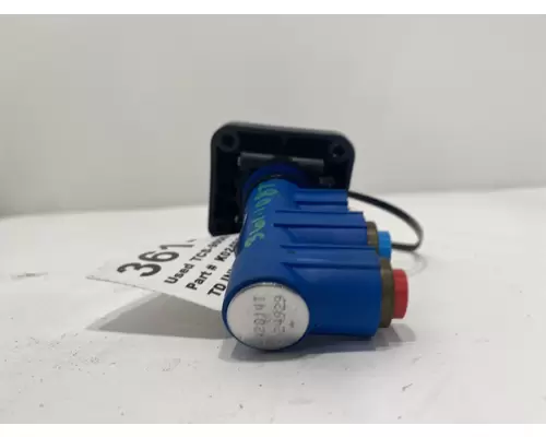 BENDIX TCS-9000 Brake Proportioning Valve
