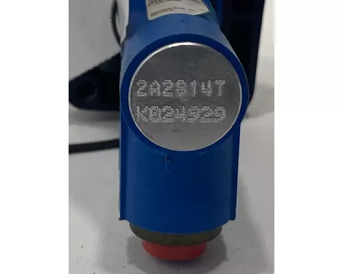 BENDIX TCS-9000 Brake Proportioning Valve
