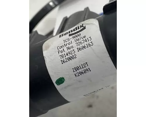 BENDIX TCS-9000 Brake Proportioning Valve