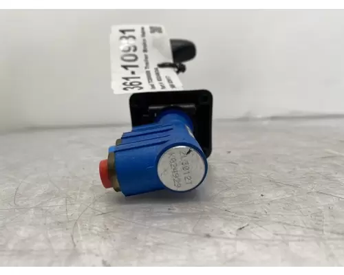 BENDIX TCS9000 Brake Proportioning Valve