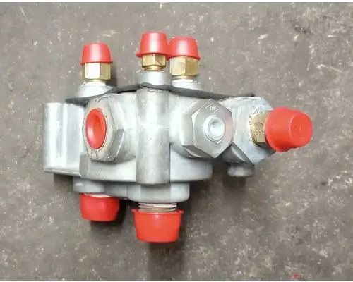 BENDIX TP-5 Air Brake Components