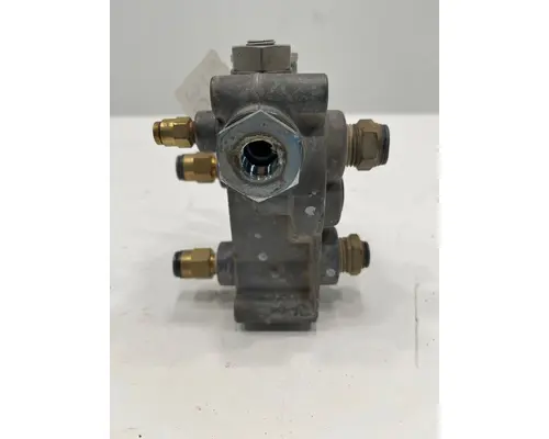 BENDIX TP-5 Brake Proportioning Valve