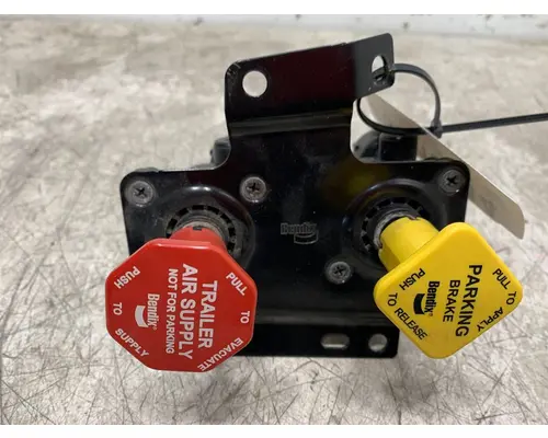 BENDIX VNL Brake Proportioning Valve