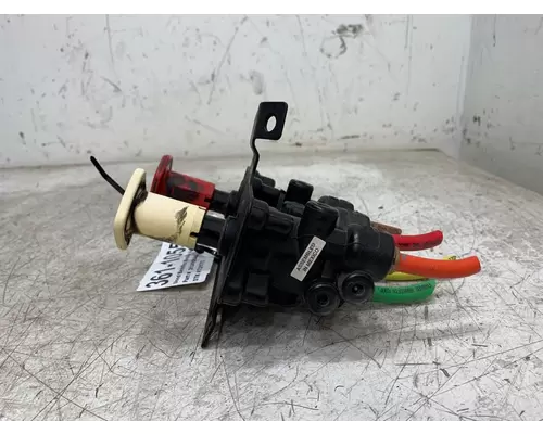 BENDIX VNL Brake Proportioning Valve