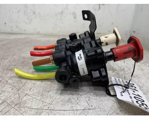 BENDIX VNL Brake Proportioning Valve
