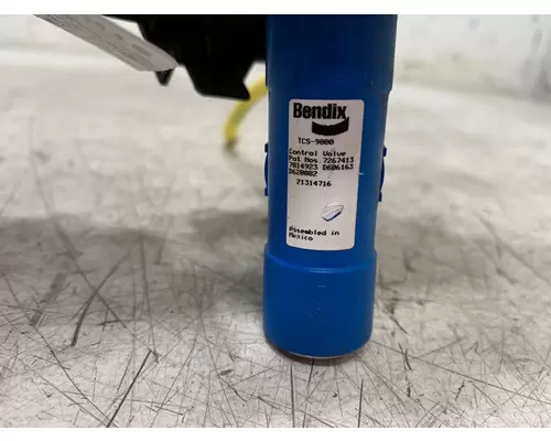 BENDIX VNL Brake Proportioning Valve