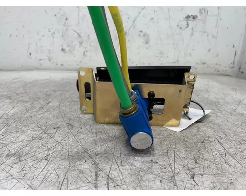 BENDIX VNL Brake Proportioning Valve