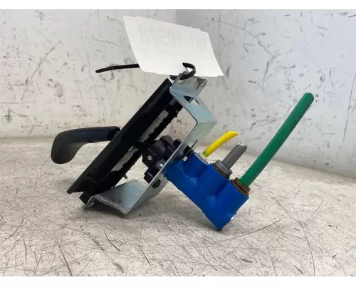 BENDIX VNL Brake Proportioning Valve