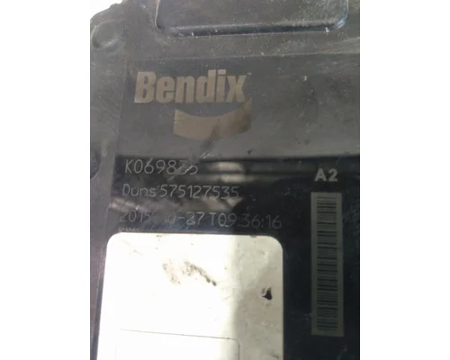 BENDIX WINGMAN ADVANCED RADAR ANTI-COLLISION MODULE