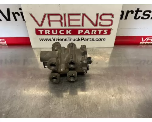 BENDIX  Air Brake Components