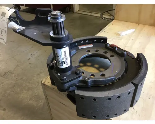 BENDIX  BRAKE ASSEMBLY