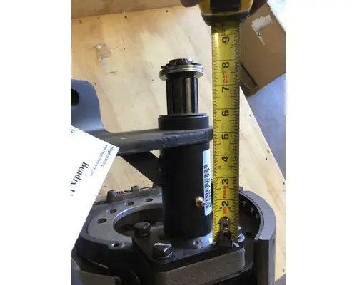 BENDIX  BRAKE ASSEMBLY