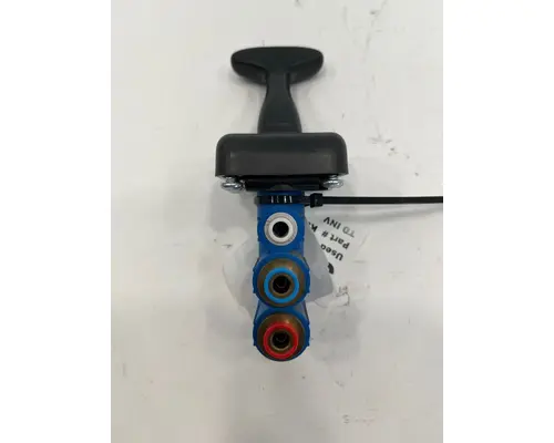 BENDIX  Brake Proportioning Valve