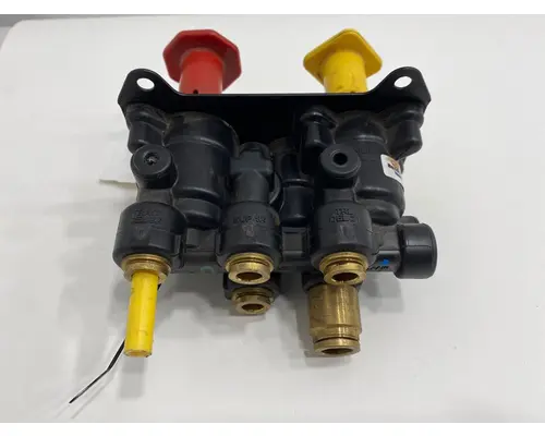 BENDIX  Brake Proportioning Valve