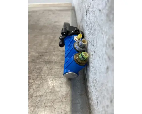 BENDIX  Brake Proportioning Valve