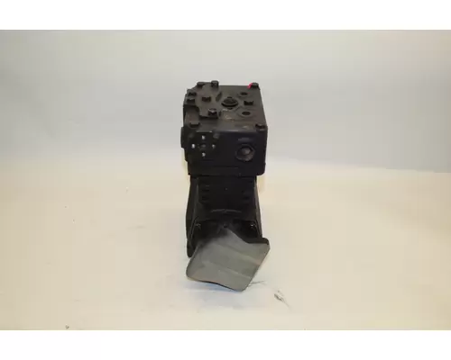 BENDIX  Engine Pump