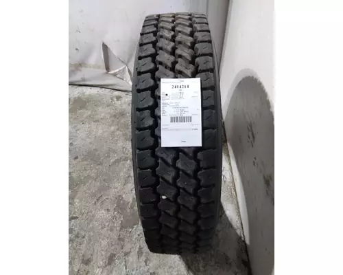 BF GOODRICH 275/80R22.5 TIRE