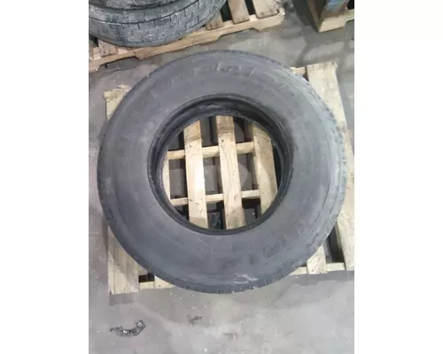 BF GOODRICH 275/80R22.5 TIRE